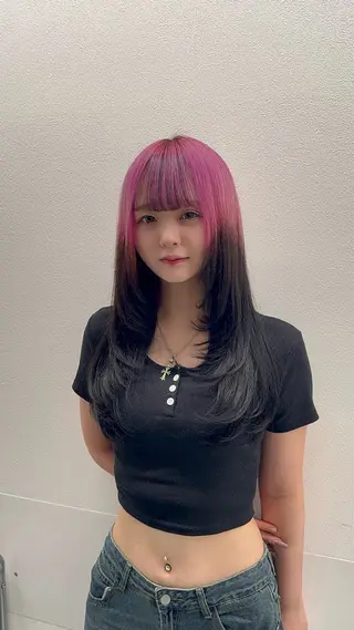 ロング カラー ヘアアレンジ ウルフカット×ハイ トーン職人🤍ゆうひのヘアスタイル