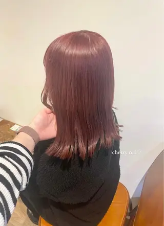 ロング カラー パーマ ヘアアレンジ キッズ ネイル マツエク・マツパ アイブロウ Himawari♡ 柔らかいカラーのヘアスタイル