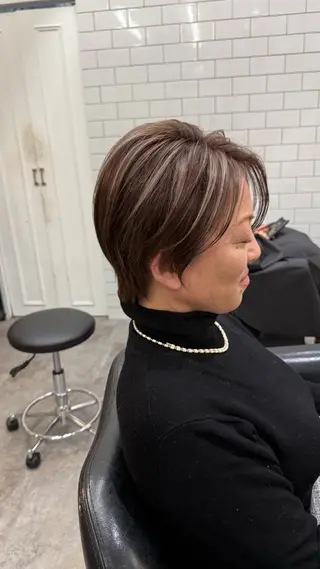 ショート カラー バレイヤージュモデル 募集👒ヨンスクのヘアスタイル