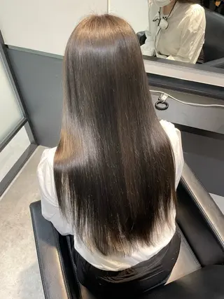 ロング フェザーパーマ/ スペインカールのヘアスタイル