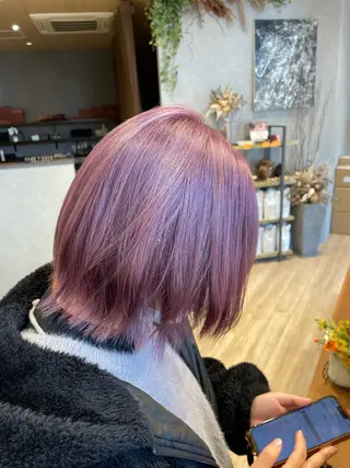 ミディアム 切りっぱなしボブ/ 蒲生四丁目/伊藤瑠唯のヘアスタイル