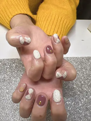 ネイル ガレンドウ 白澤 愛子のネイルデザイン