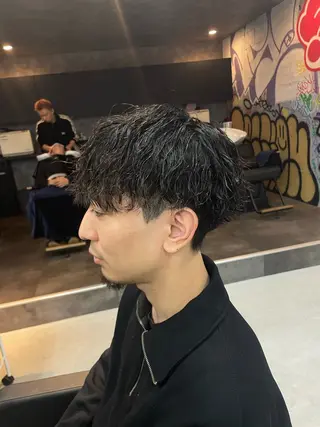 ショート メンズパーマ 毛流れ/シャドウのヘアスタイル