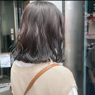 ミディアム カラー 滝本 里実のヘアスタイル