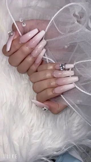 ネイル 高草木 桃香のネイルデザイン