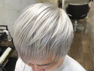 ショート カラー ヘアアレンジ 遠藤 拓馬のヘアスタイル