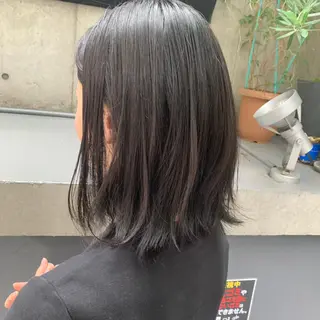 ミディアム カラー マネージャー八尾 裕一郎のヘアスタイル