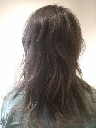 カラー サロンドユウ こはるのヘアスタイル