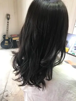セミロング パーマ 長尾 桃佳のヘアスタイル