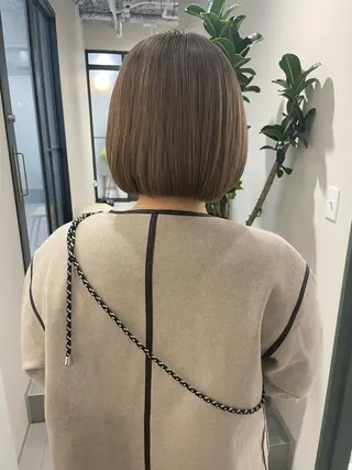 ショート 🌸インナーカラー 🌸藤井春華のヘアスタイル