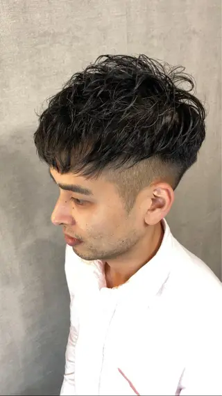 ショート パーマ メンズ 完全個室マンツーマン メンズサロン草野貴樹のヘアスタイル