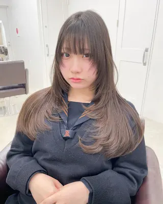 ロング カラー 新宿/韓国ヘア/ 髪質改善ストレートのヘアスタイル