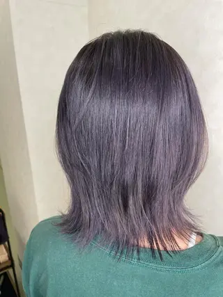 ミディアム カラー 平田 怜のヘアスタイル