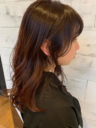 ミディアム カラー 大人レイヤー×艶髪 小久保　春暁のヘアスタイル