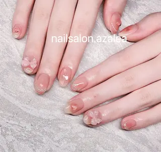 ネイル R inのネイルデザイン