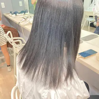 ミディアム カラー ☁️hinako☁️ 1HAVANAのヘアスタイル