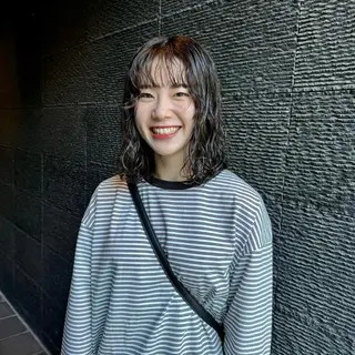 セミロング パーマ KAWATOKO MISUZUのヘアスタイル