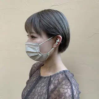 ショート オリーブ カラー✨有坂映哉のヘアスタイル