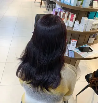 セミロング カラー 透明感カラー🎀／ 寒色カラー／マツエクのヘアスタイル