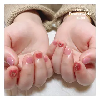 ショート ネイル 👑enen style👑のネイルデザイン