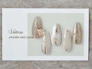 ネイル valerie /  miyuのネイルデザイン