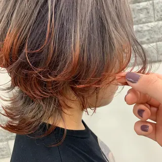 ショート カラー 薄田 珠美のヘアスタイル
