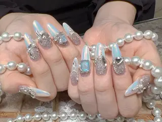 ネイル MoaNail🫶 Yoshiのネイルデザイン