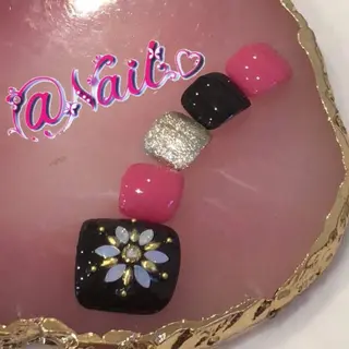 ネイル 小尾 栞のネイルデザイン