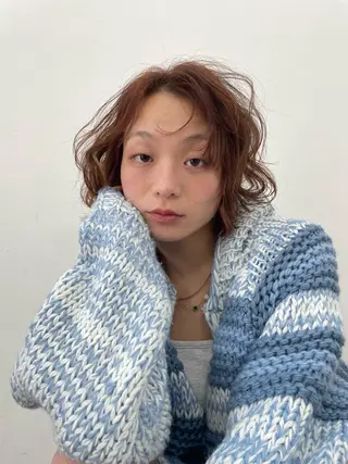 ミディアム 井上 ほのかのヘアスタイル