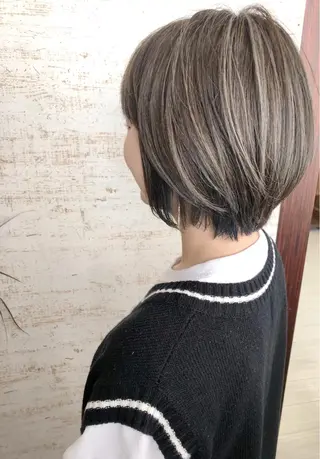 ショート カラー ケアブリーチ /髪質 改善/古橋圭史郎のヘアスタイル