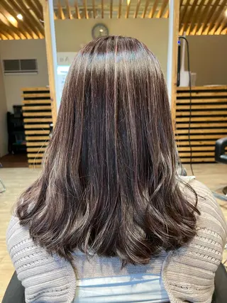 ロング カラー 関口 友行のヘアスタイル