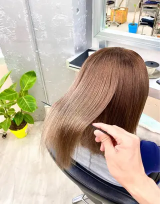 ミディアム パーマ 艶髪と透明感を ‼️/若林のヘアスタイル