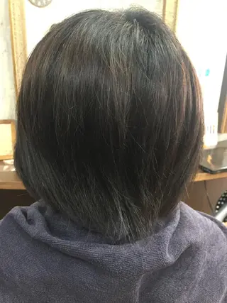 カラー 中山 ルミ子のヘアスタイル