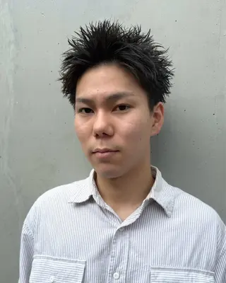ショート カラー パーマ メンズ 亀井隆汰/メンズ専門 パーマ特化美容師のヘアスタイル