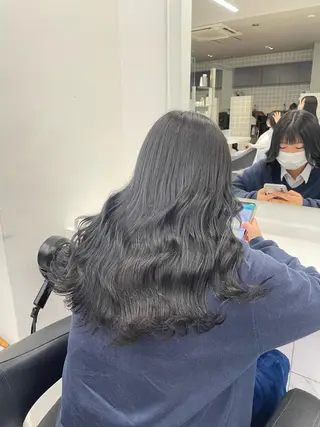 セミロング カラー パーマ ヘアアレンジ メンズ キッズ ネイル マツエク・マツパ アイブロウ 🦋韓国レイヤー｜ 透明感グレージュ🦋のヘアスタイル