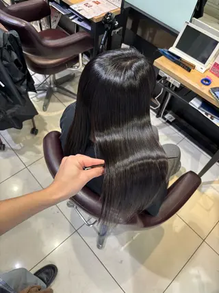 ロング カラー 🩵レイヤー✖︎ 髪質改善🩵リョウヤのヘアスタイル