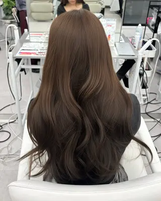 ロング カラー 🫧いちの 🫧のヘアスタイル