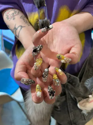 ネイル キラキラオメメ みずなのネイルデザイン