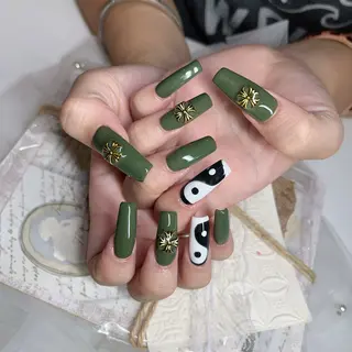 ネイル Nail Hibi サロンのネイルデザイン
