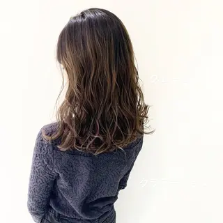 ミディアム カラー ブリーチ/バレイヤ ージュ川端裕司のヘアスタイル