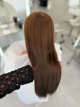 ロング タマシロカリン 艶カラー/レイヤーのヘアスタイル