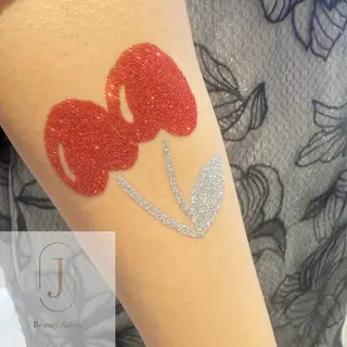 Nail Salon Luna.RINAのネイルデザイン