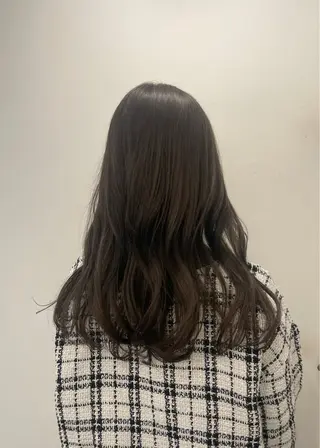 ロング 🎨透明感カラー/ ハイライト/近藤怜那のヘアスタイル