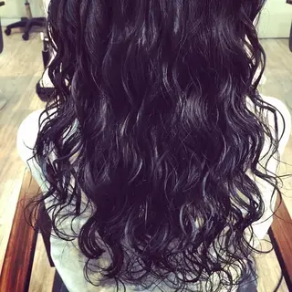 ロング パーマ TATSUKI RESTIAのヘアスタイル