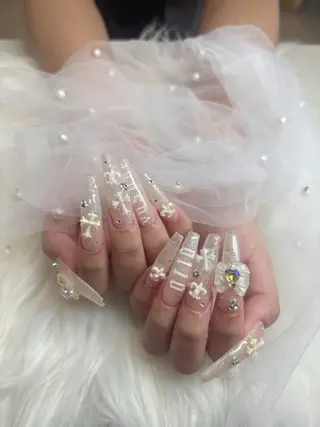 ネイル fein. rion☁️のネイルデザイン