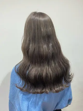 ロング 梅山 美侑のヘアスタイル