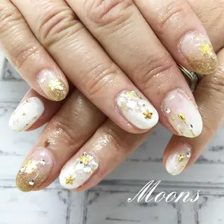 ネイル 美肌・美爪育成サロン ムーンズのネイルデザイン