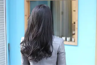 ロング カラー ヘアアレンジ 川内 政人のヘアスタイル