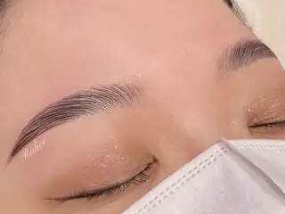 アイブロウ Ridive Rinoのマツエク・マツパデザイン
