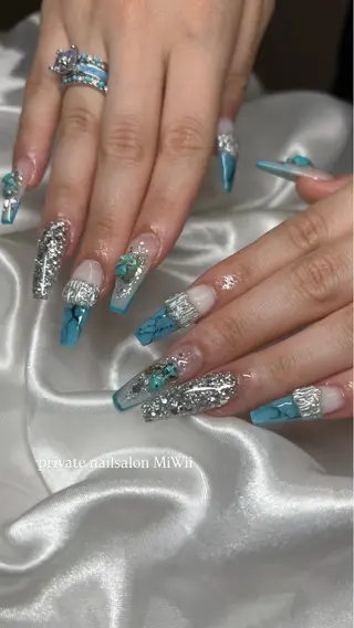 ネイル 𝐧𝐚𝐢𝐥 𝐌𝐢𝐖𝐢𝐢のネイルデザイン